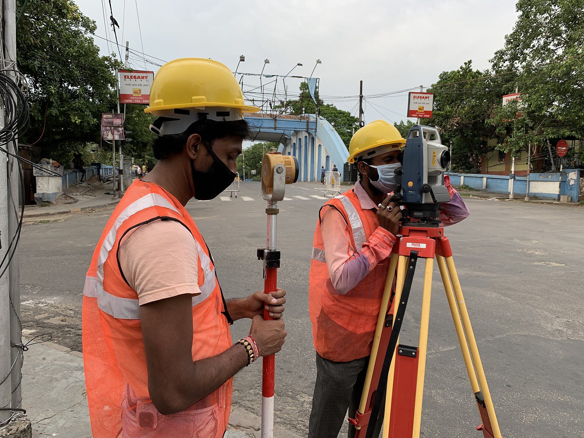 Survey crew on a barrier-island lot